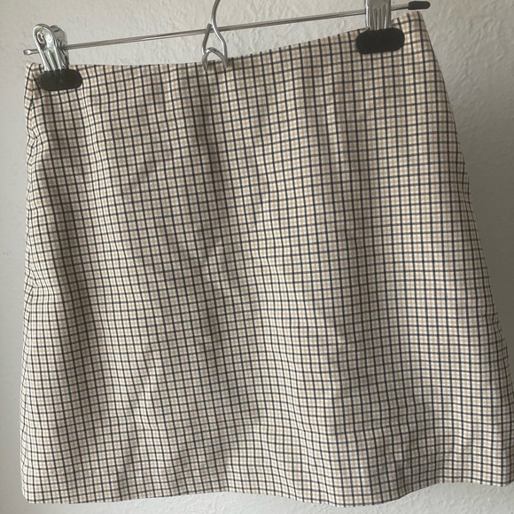 Aritzia Wilfred beige plaid mini skirt size 2 - Picture 1 of 10